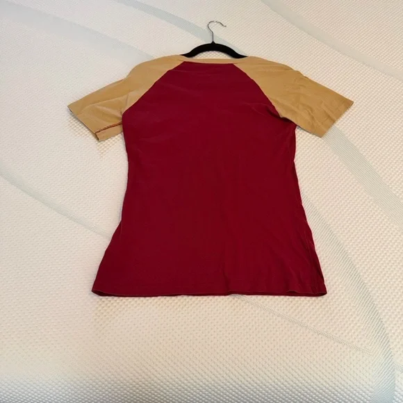 Russell Athletic Red and Tan FSU Seminoles V-Neck Tee Large - Picture 2 of 5